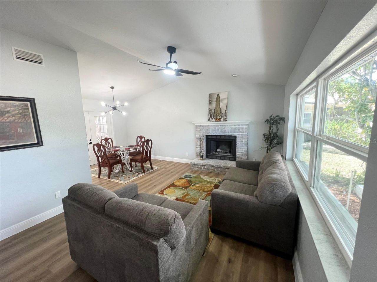 12195 71st Way, Largo, FL 33773 Photo