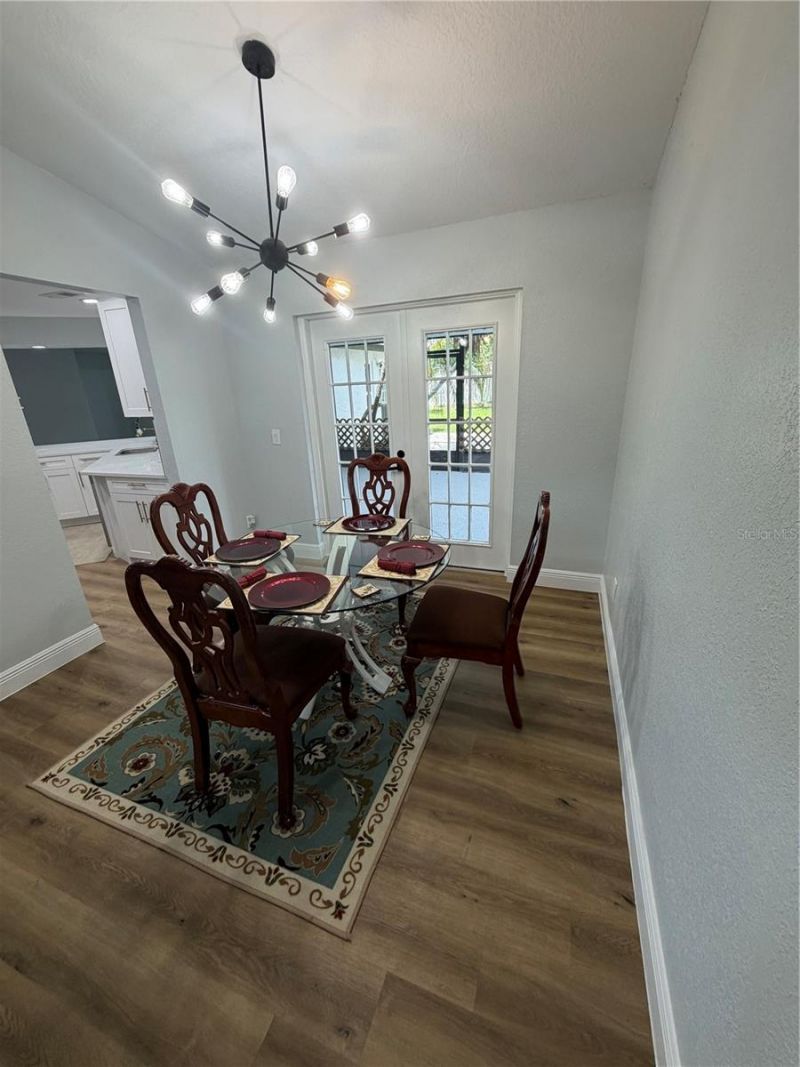 12195 71st Way, Largo, FL 33773 Photo