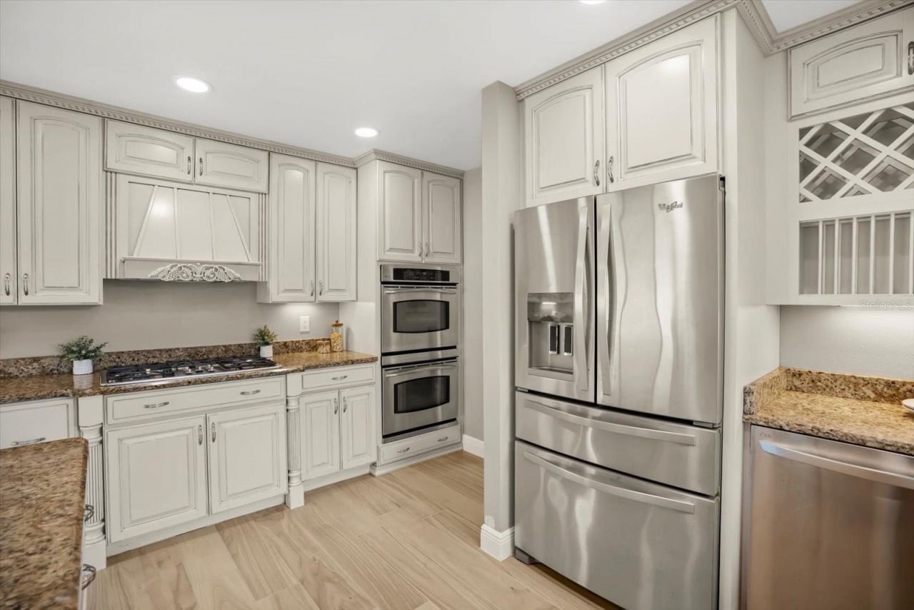 104 Valencia Loop, Altamonte Springs, FL 32714 Photo