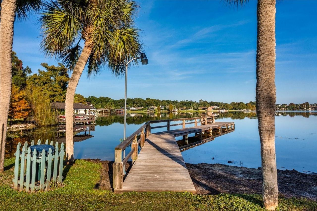 104 Valencia Loop, Altamonte Springs, FL 32714 Photo