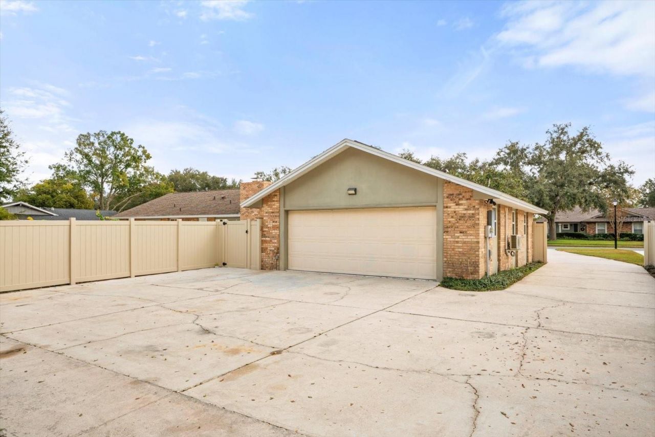 104 Valencia Loop, Altamonte Springs, FL 32714 Photo