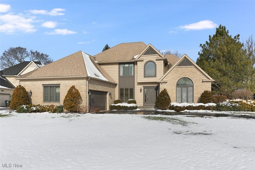 196 Chisholm Court, Aurora, OH 44202 Main Photo