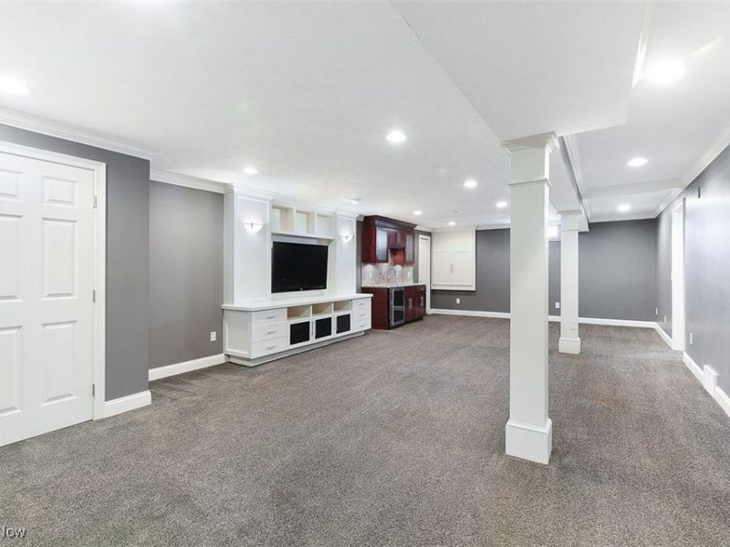 196 Chisholm Court, Aurora, OH 44202 Photo 33