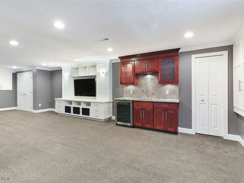 196 Chisholm Court, Aurora, OH 44202 Photo 34