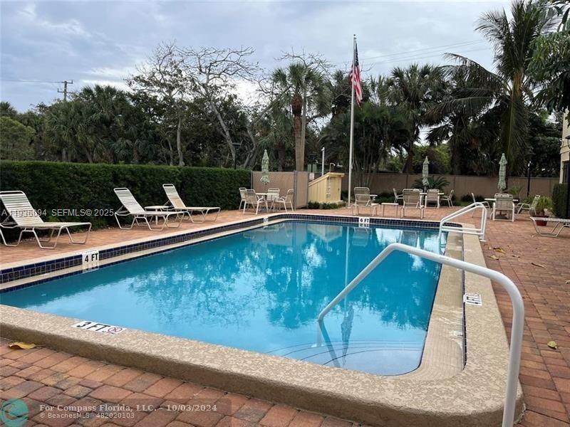 2400 NE 10th St , Unit 203, Pompano Beach, FL 33062 Photo