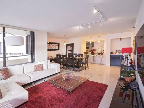 170 Ocean Lane Dr, Unit 702, Key Biscayne, FL 33149