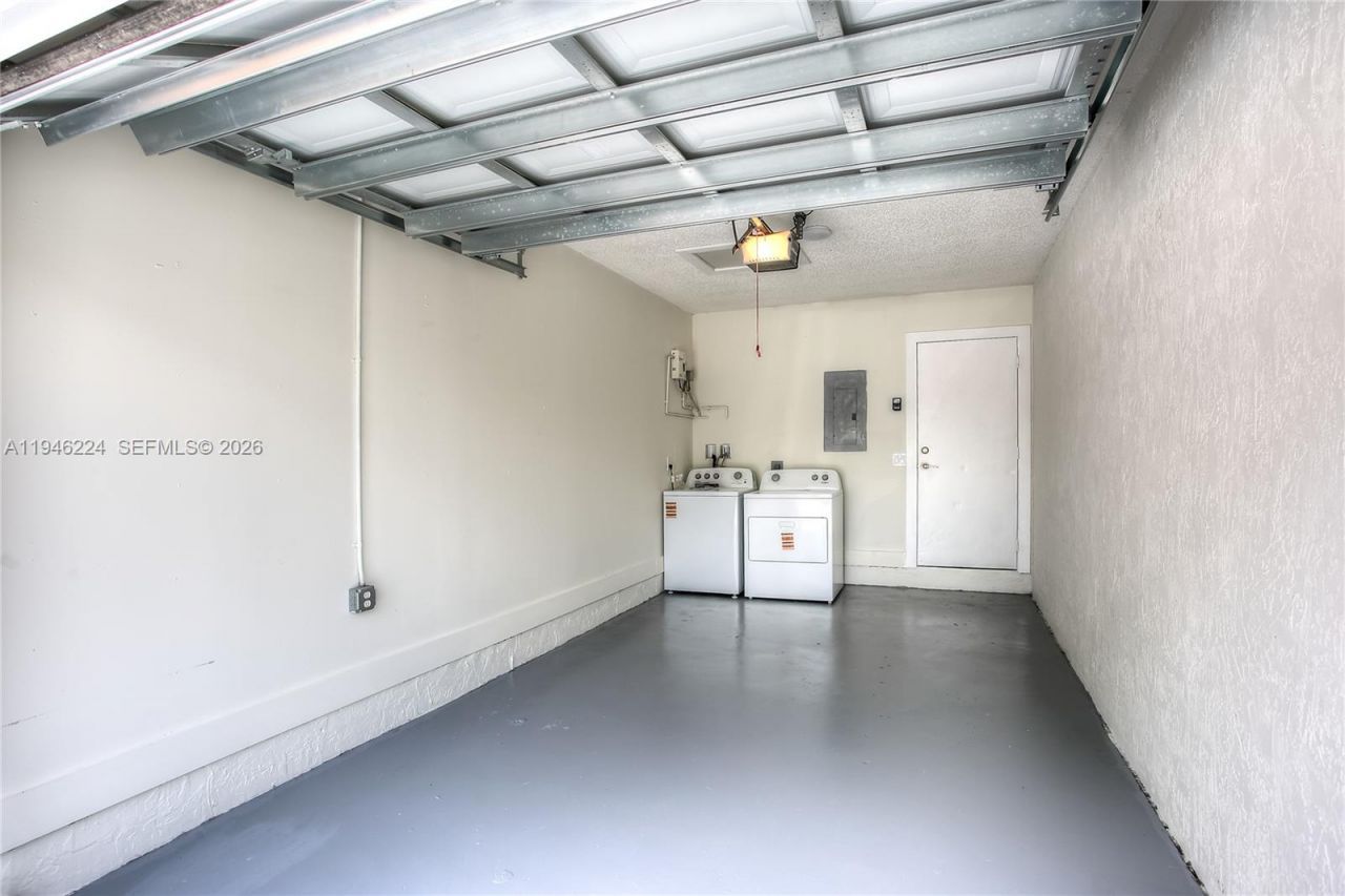 3060 NW 203rd Ter , Miami Gardens, FL 33056 Photo