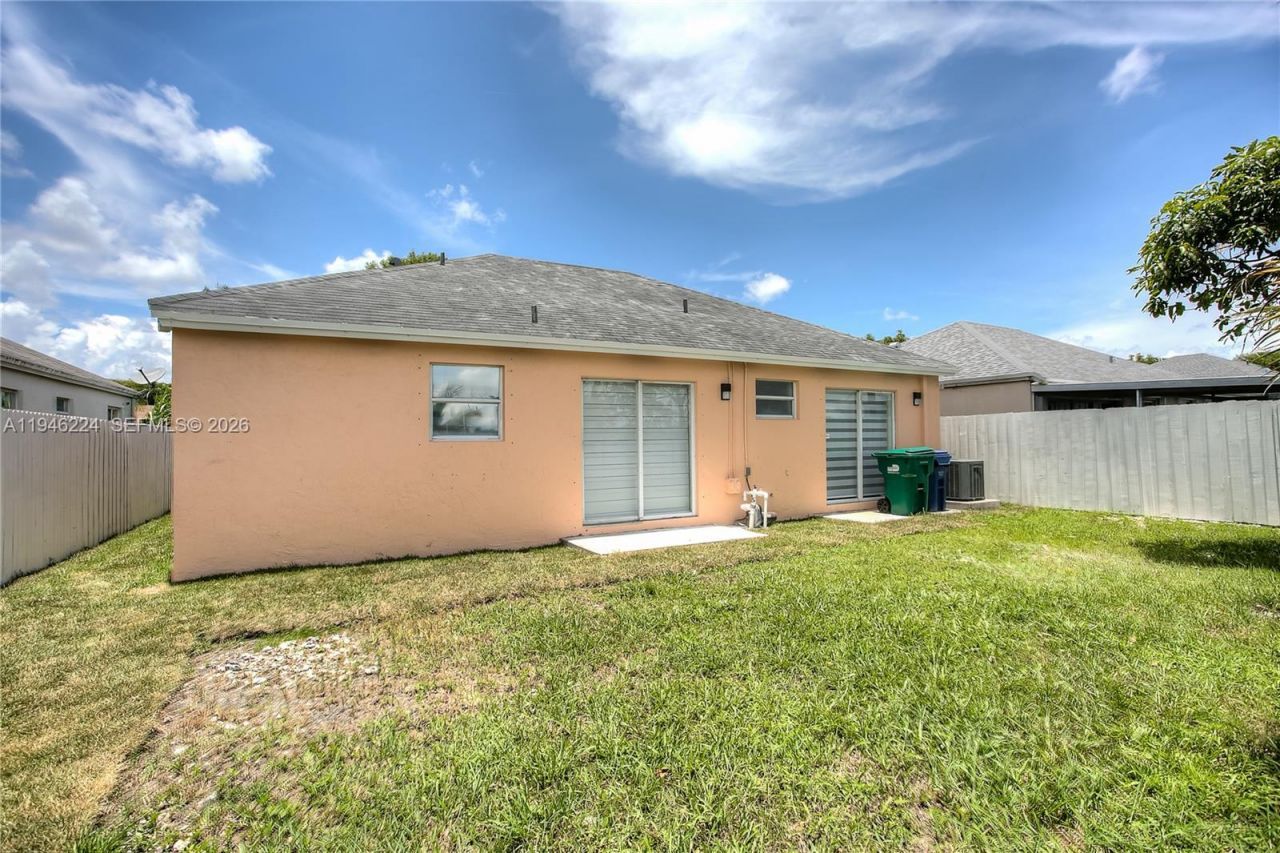 3060 NW 203rd Ter , Miami Gardens, FL 33056 Photo