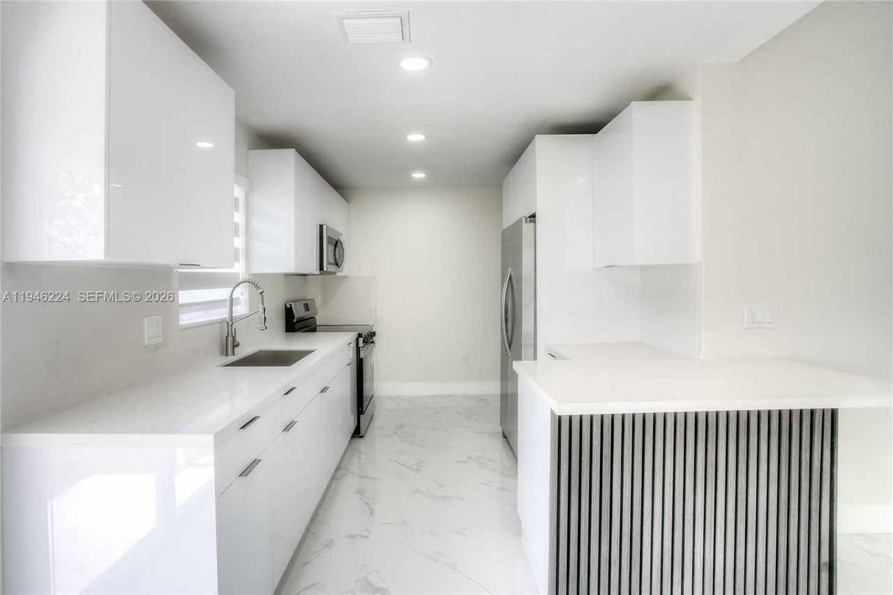 3060 NW 203rd Ter , Miami Gardens, FL 33056 Photo