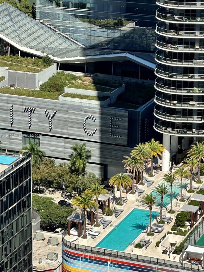 1010 Brickell Ave, Unit 3809, Miami, FL 33131 Photo