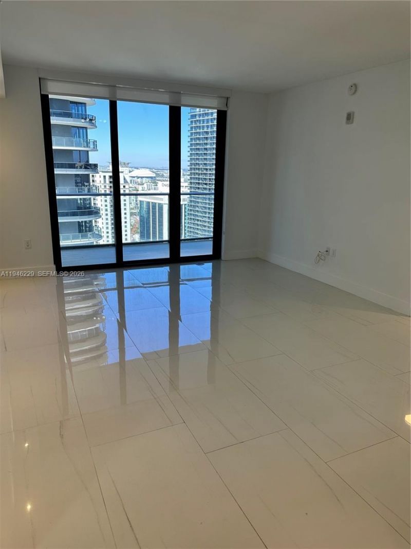 1010 Brickell Ave, Unit 3809, Miami, FL 33131 Photo
