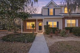 8038 Shadow Oak Drive photo 4