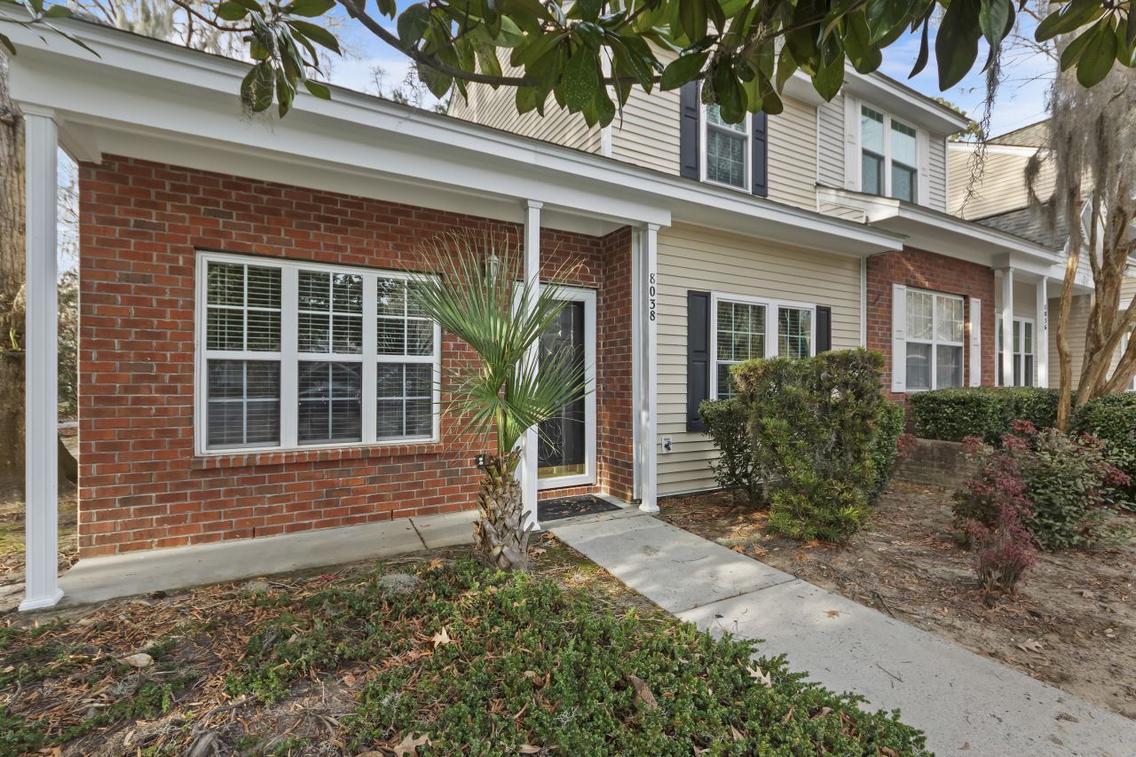 8038 Shadow Oak Drive Photo 30