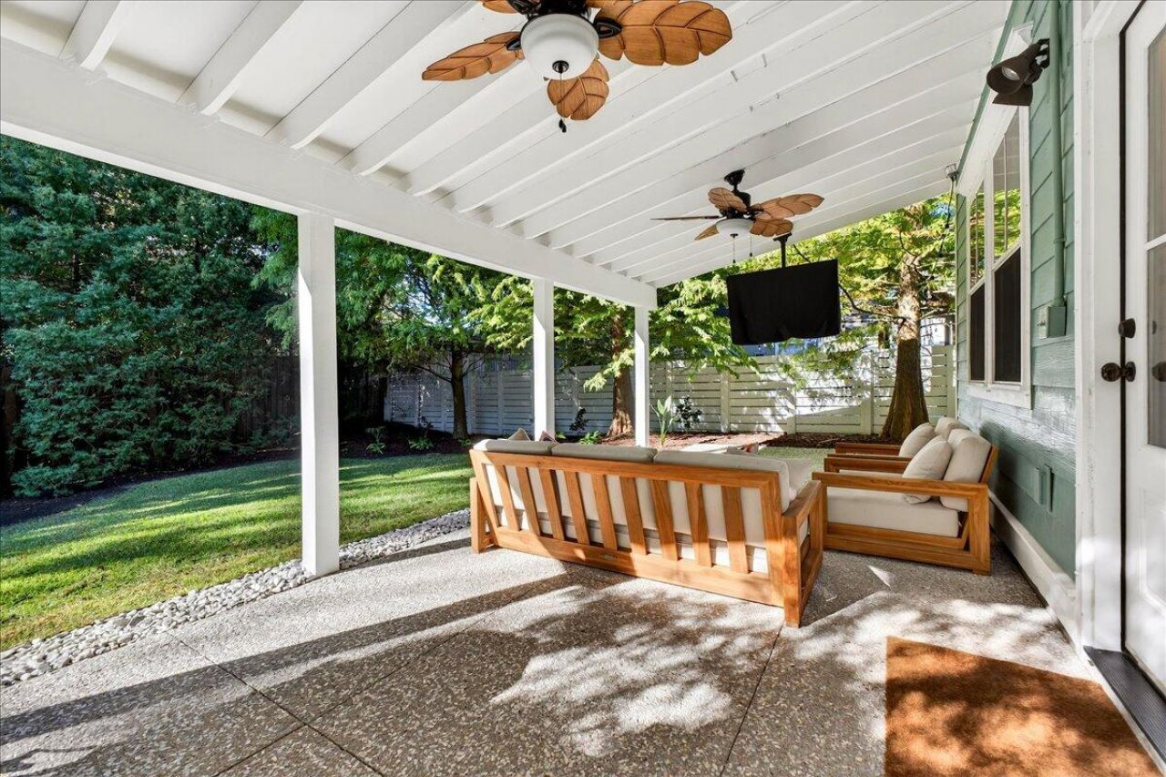 1149 Wexford Park Photo 21