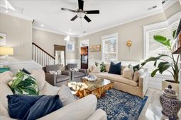 1149 Wexford Park photo 4