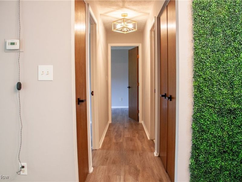 16475 Heather Lane, Unit S202, Middleburg Heights, OH 44130 Photo 9