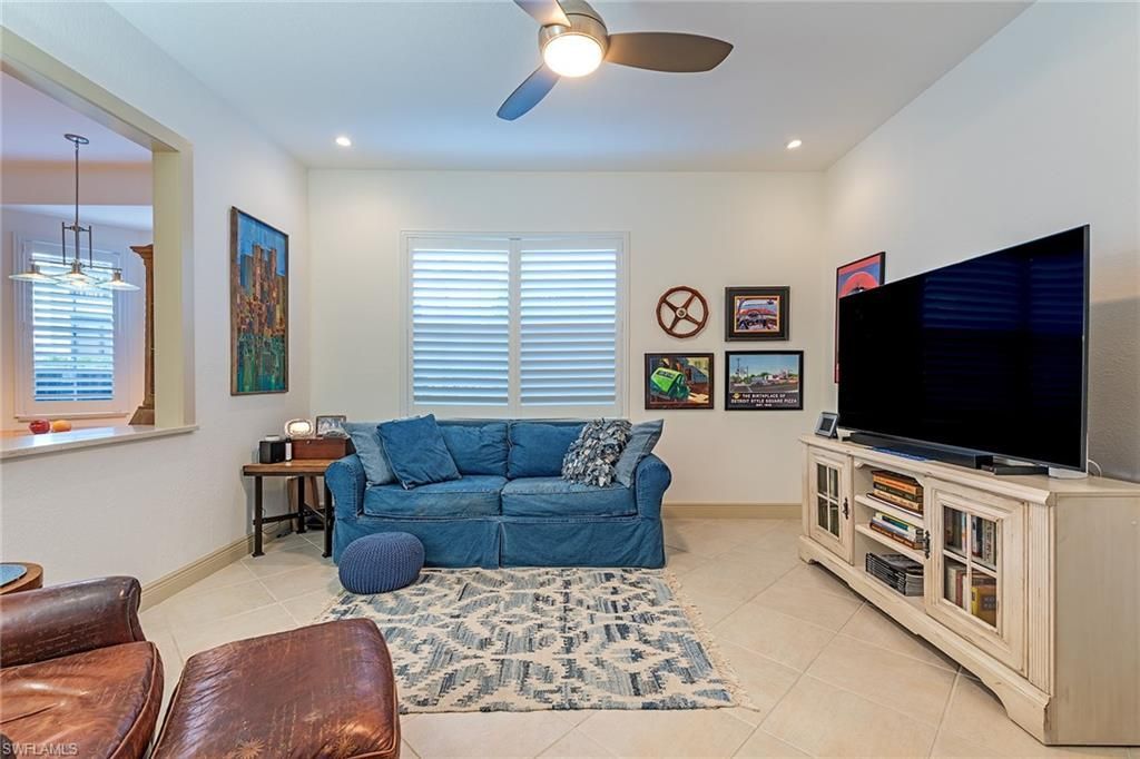 745 Regency Reserve Cir, Unit 5202, Naples, FL 34119 Photo