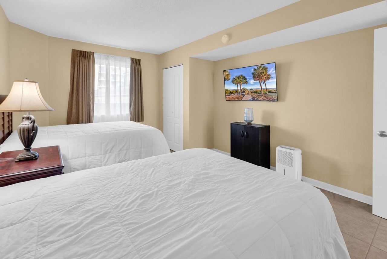 2504 N Ocean Blvd. Photo 16