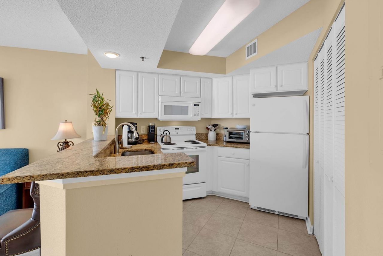 2504 N Ocean Blvd. Photo 8