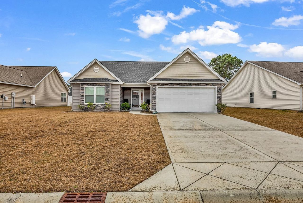 323 Borrowdale Dr. Conway, SC 29526