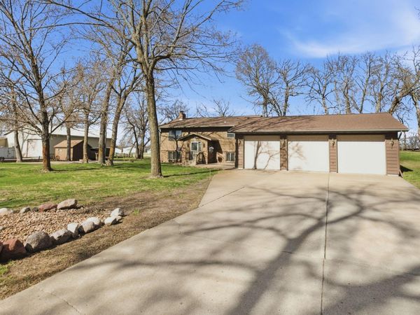 32878 Spunk Tree Circle, Avon, MN 56310