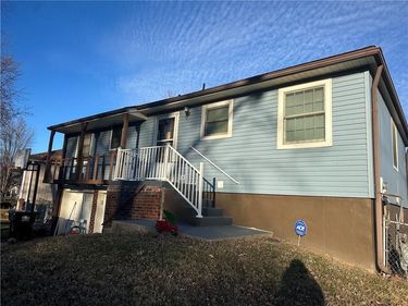 1607 N Belvidere Avenue, Independence, MO 64056