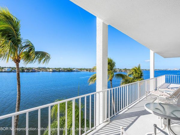 2150 Ibis Isle Road, Unit 15, Palm Beach, FL 33480