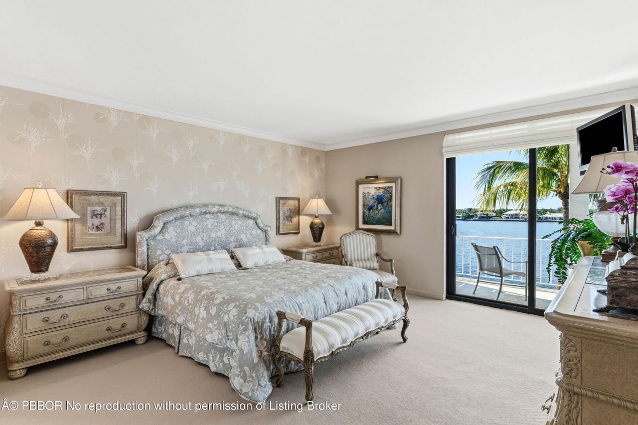 2150 Ibis Isle Road, Unit 15, Palm Beach, FL 33480 Photo