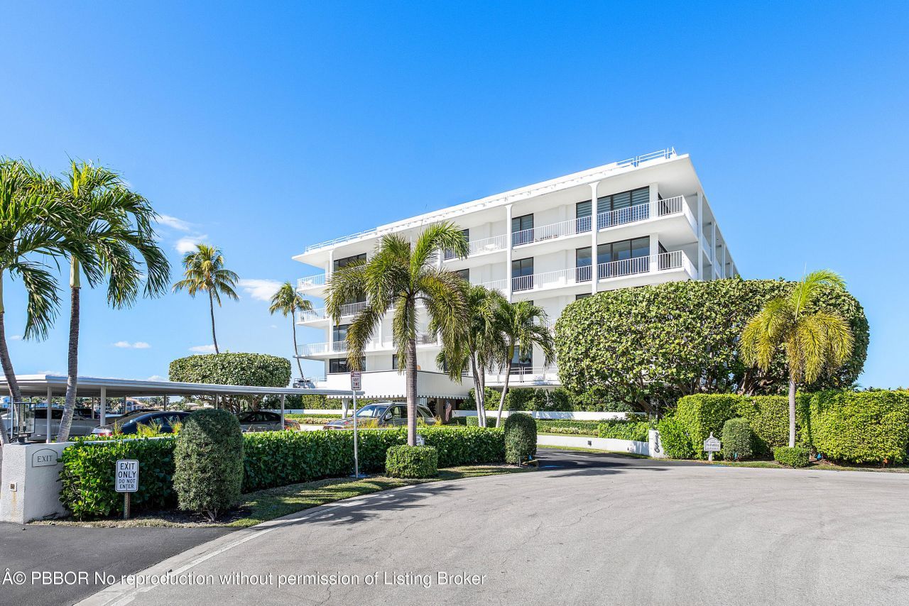 2150 Ibis Isle Road, Unit 15, Palm Beach, FL 33480 Photo