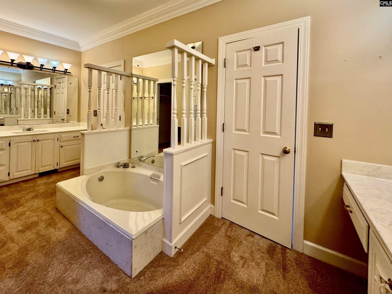 555 Willington Drive Photo 12