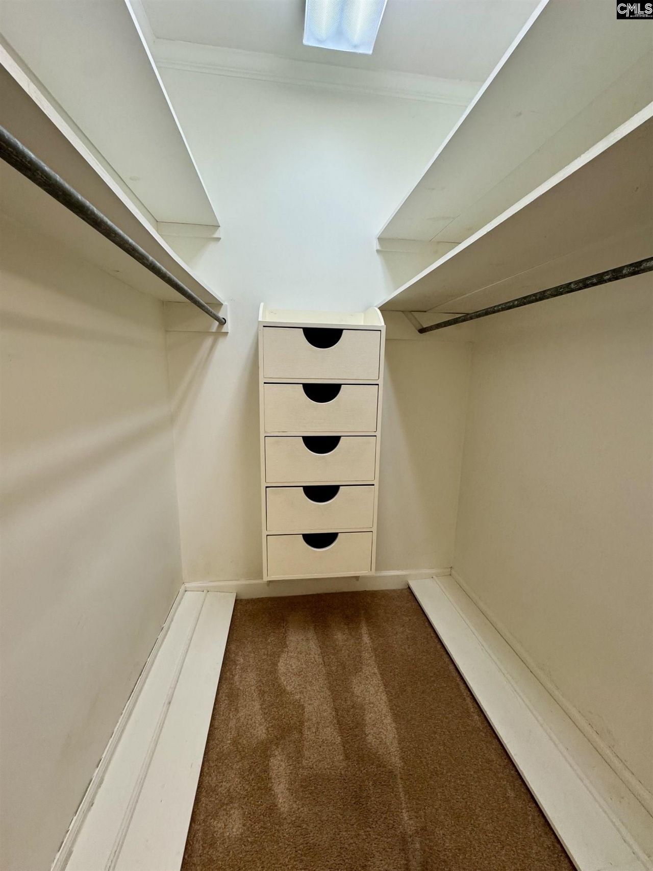 555 Willington Drive Photo 13