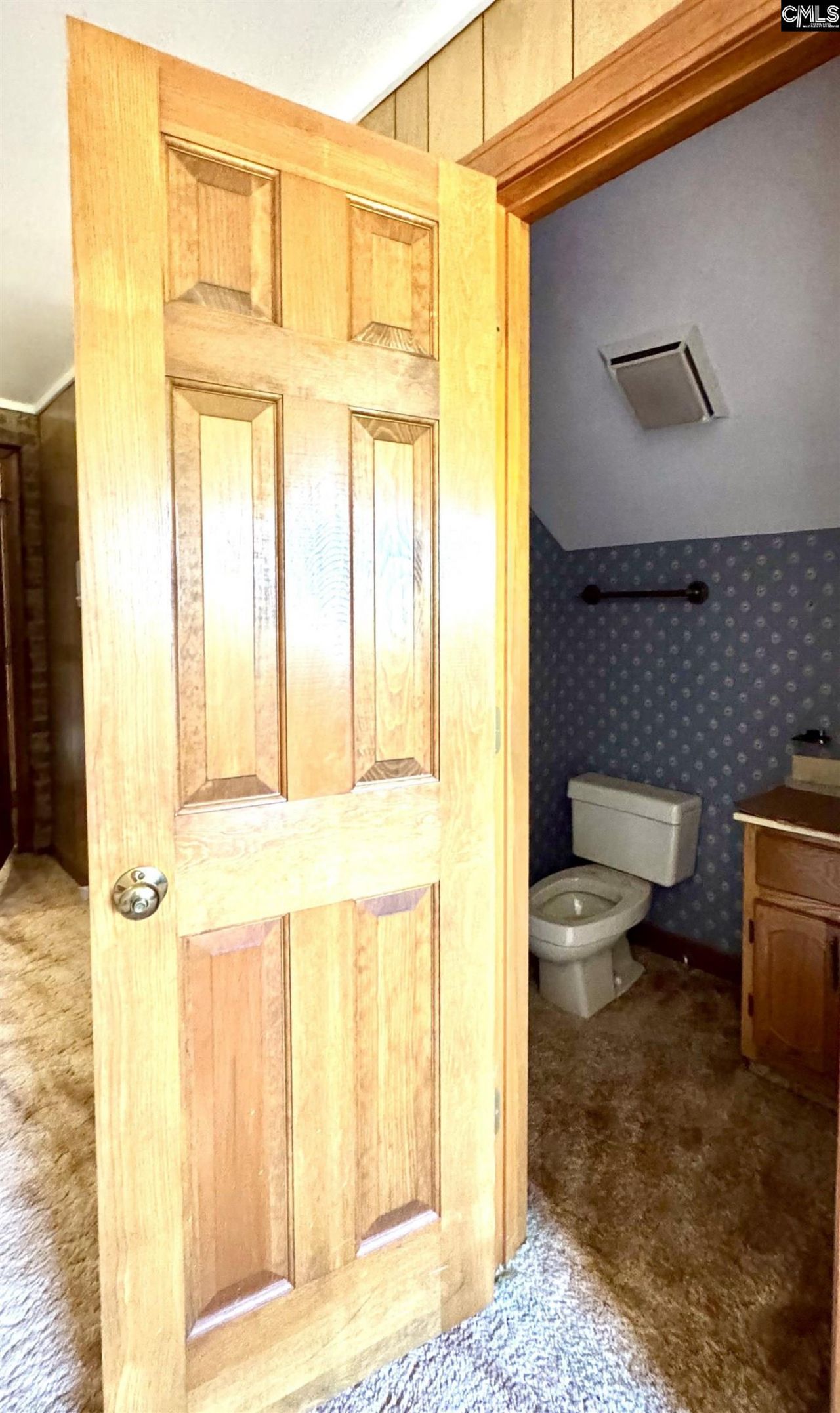 555 Willington Drive Photo 19