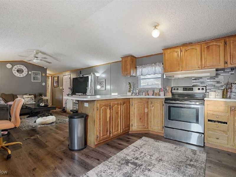 9978 Mordred Lane, Streetsboro, OH 44241 Photo 11