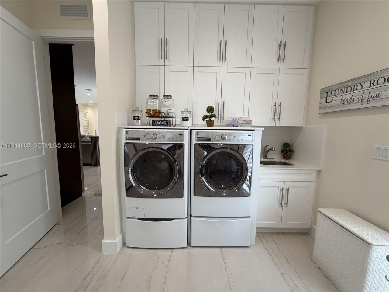 Please Call For Address, Miami, FL 33165 Photo