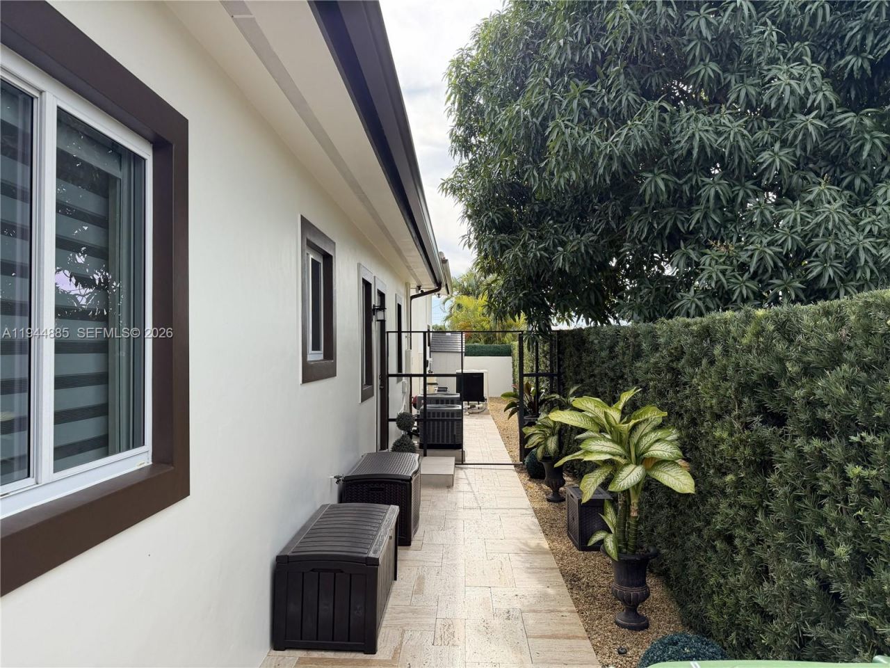 Please Call For Address, Miami, FL 33165 Photo