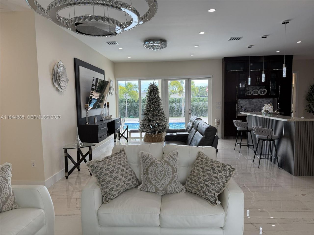 Please Call For Address, Miami, FL 33165 Photo