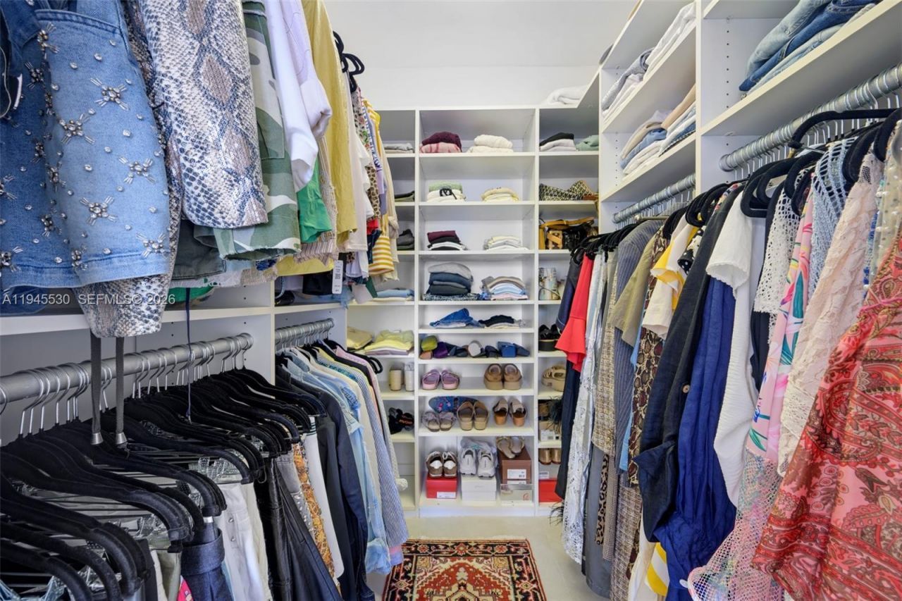 20191 E Country Club Dr, Unit 2202, Aventura, FL 33180 Photo