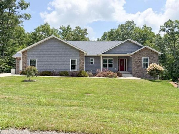 380 Mountain Preserve Parkway, Crab Orchard, TN 37723