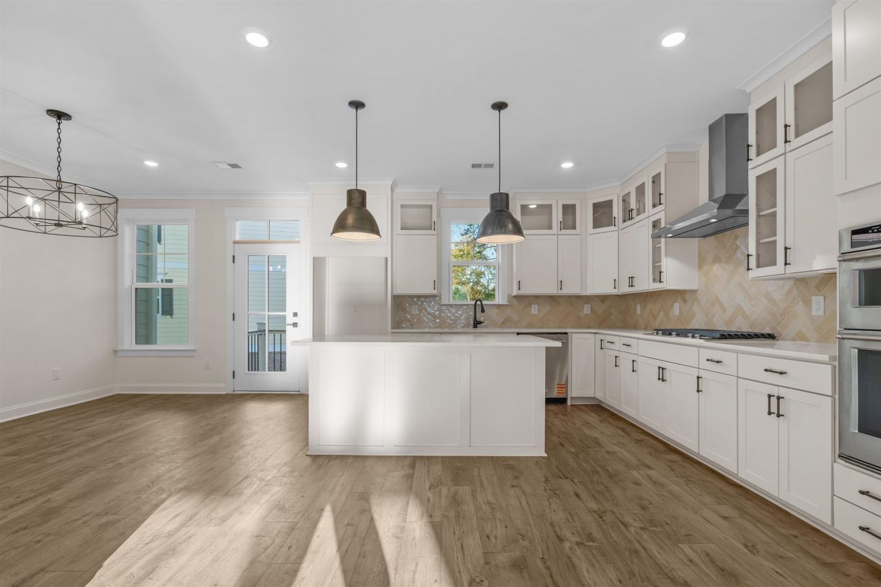 8581 Balmy Breeze Pl. Photo 4