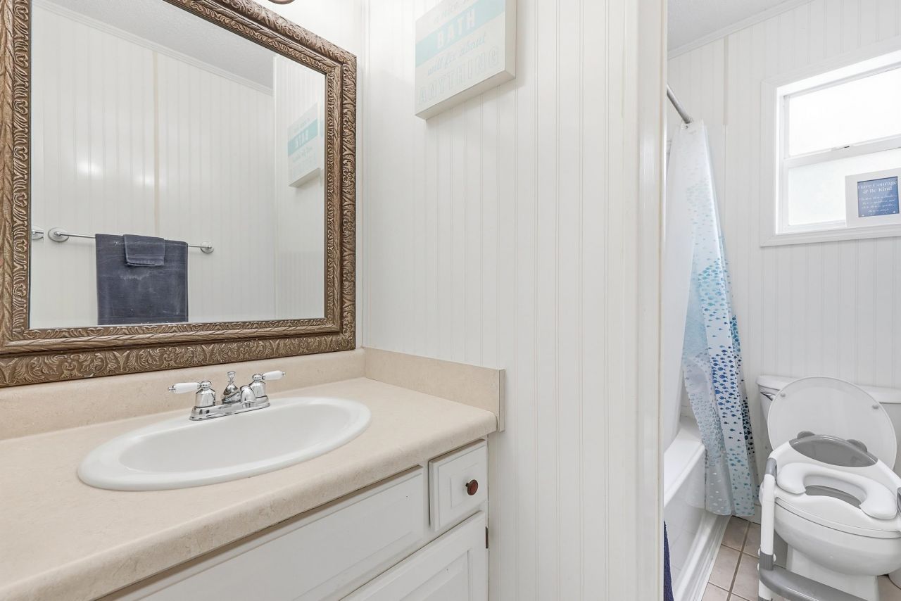 166 Cheshire Ct. Photo 13