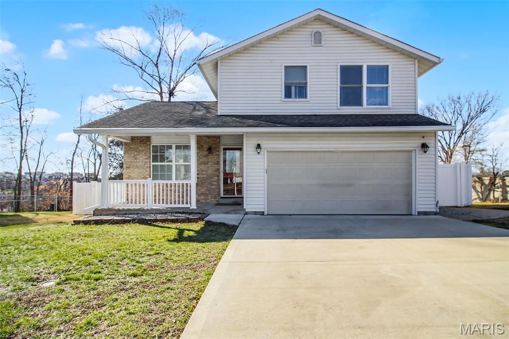 4378 Southview Way Drive, Saint Louis, MO 63129 Main Photo