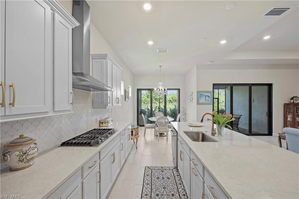 2048 Yellowfin Cir, Naples, FL 34114 Photo