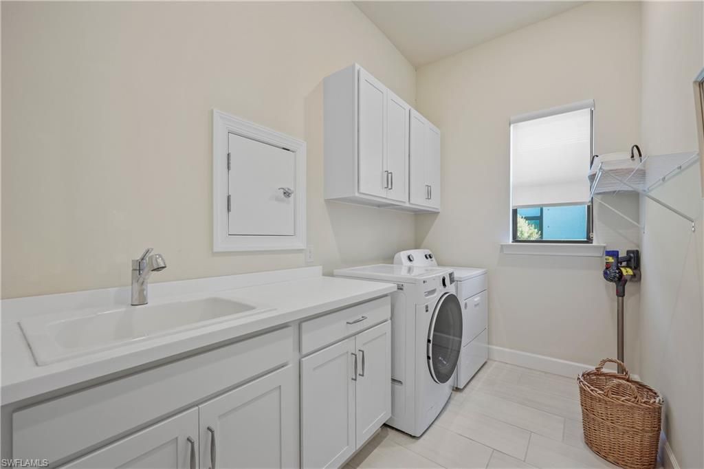 2048 Yellowfin Cir, Naples, FL 34114 Photo