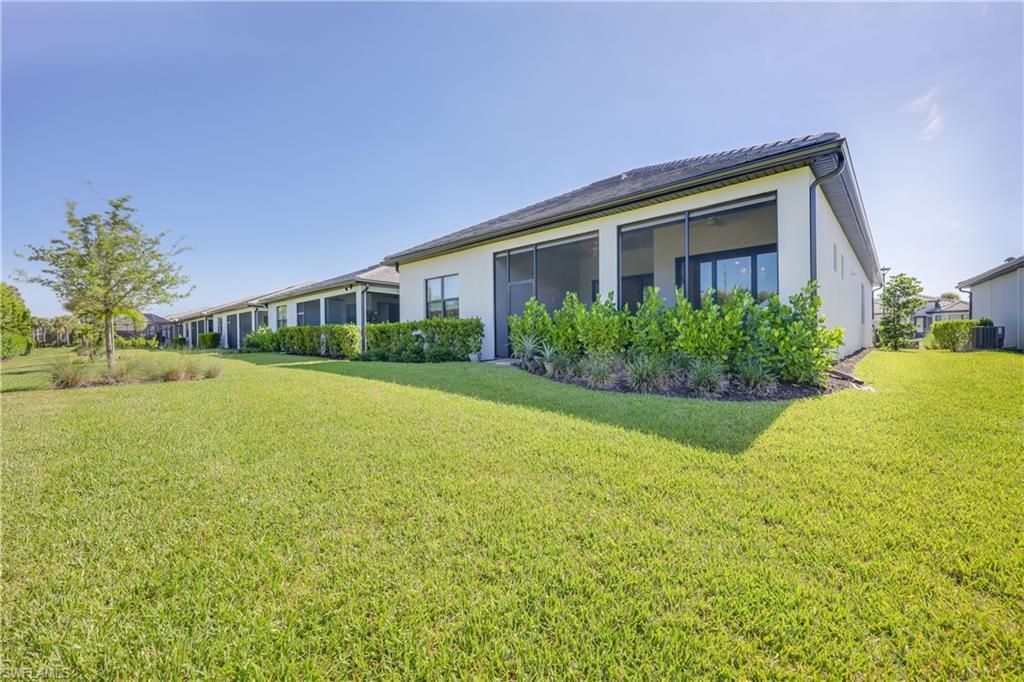 2048 Yellowfin Cir, Naples, FL 34114 Photo