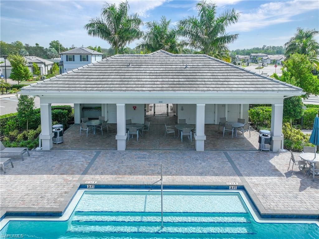 2048 Yellowfin Cir, Naples, FL 34114 Photo