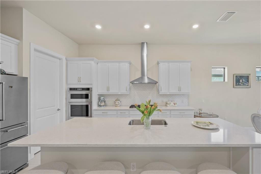 2048 Yellowfin Cir, Naples, FL 34114 Photo