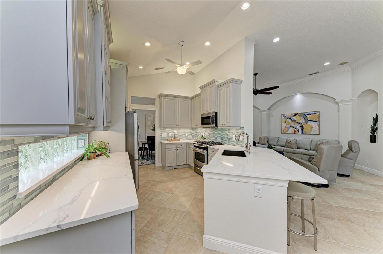 7423 Lake Forest Glen, Lakewood Ranch, FL 34202 Photo