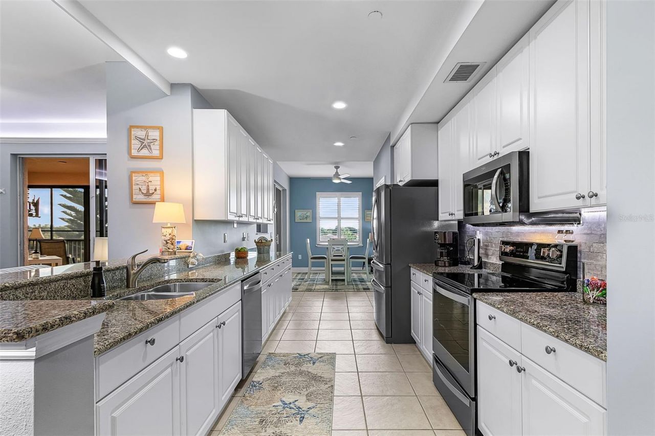 24399 Baltic Avenue, Unit 202, Punta Gorda, FL 33955 Photo