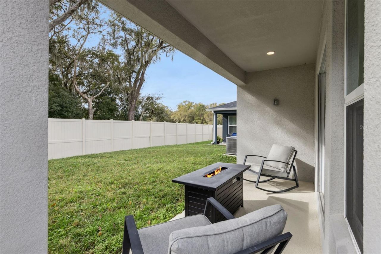 332 Walnut Lane, Auburndale, FL 33823 Photo