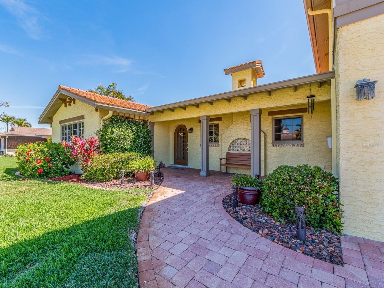 1140 81st Street S, Saint Petersburg, FL 33707 Photo